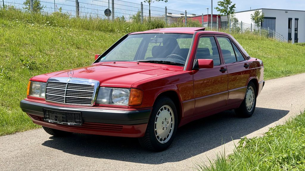 Mercedes-Benz 190 126.800 km 12.990 &euro; Inning 82266