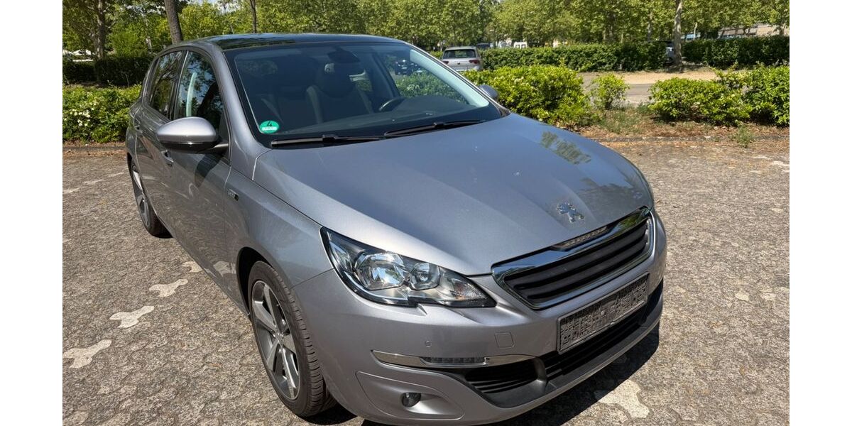 Peugeot 308 71.543 km 8.699 &euro; Wiesbaden 65203