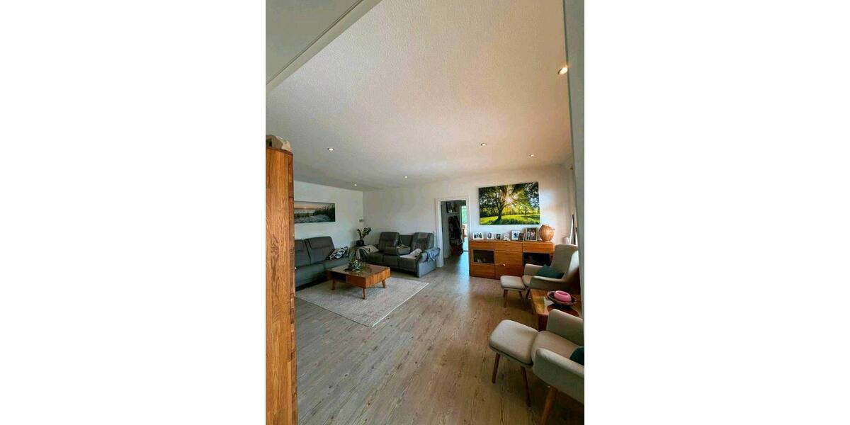 Bauernhaus, Landhaus Neuenhaus - 6 Zimmer, 150 m&sup2;, 699.000&euro; | Angebot:26885044