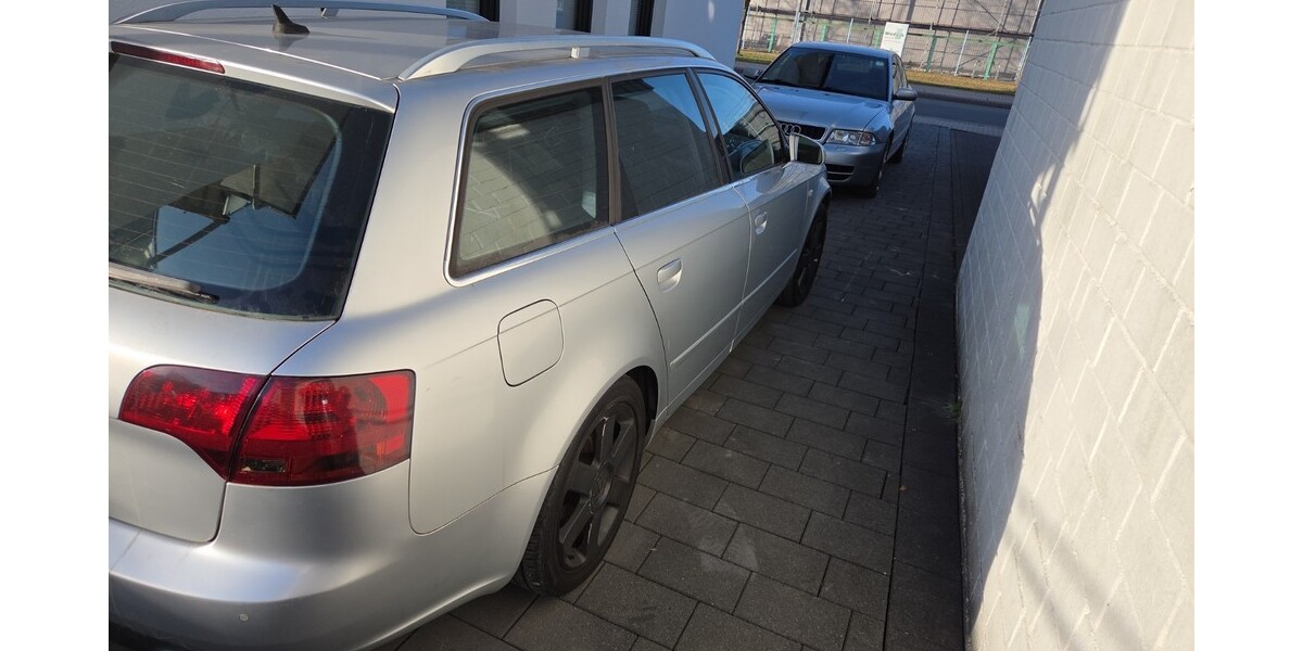 Audi A4 309.000 km 1.550 &euro; Schlangen 33189