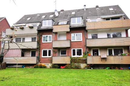 Investment! Mehrfamilienhaus mit 9 Wohneinheiten in Neumünster zimmer