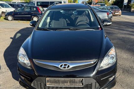Hyundai i30 156.780 km 3.100 &euro; Hungen 35410