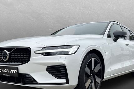 Volvo V60 6.950 km 52.880 € Geldern 47608