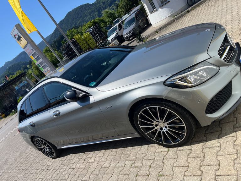 Mercedes-Benz C 450 AMG 195.000 km 21.500 &euro; Rettenberg 87549