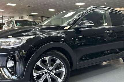 Kia Stonic 59.000 km 11.990 &euro; Hamm 59077