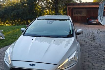 Ford Focus 194.277 km 8.500 € Pastetten 85669