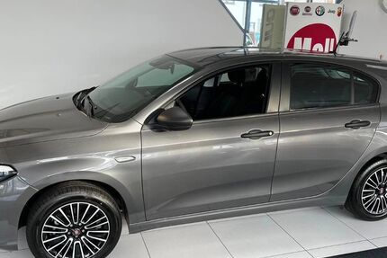 Fiat Tipo 11 km 16.880 &euro; Königswinter-Thomasberg 53639