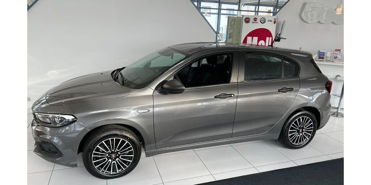 Fiat Tipo 11 km 18.490 € Königswinter-Thomasberg 53639