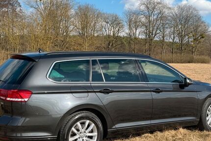 VW Passat Variant 181.360 km 12.300 &euro; Neustrelitz 17235
