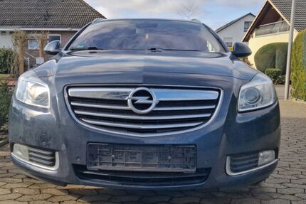 Opel Insignia 257.858 km 1.900 &euro; Minden 32425