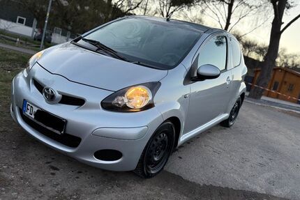 Toyota Aygo (X) 196.700 km 1.890 &euro; Künzell 36093