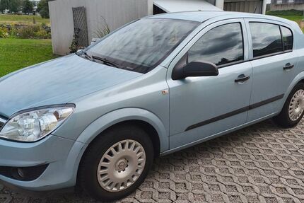 Opel Astra 106.000 km 4.200 &euro; Burgstädt 09217