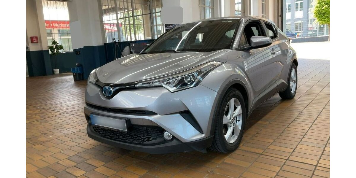 Toyota C-HR 80.000 km 16.990 &euro; Oberwinter 53424