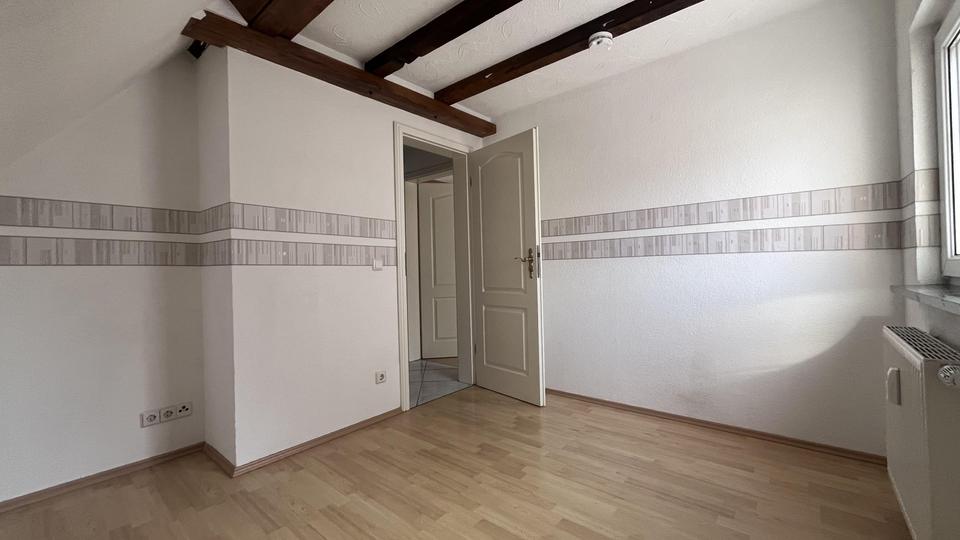 Maisonettenwohnung Albstadt - 6.5 Zimmer, 106 m&sup2;, 1.000&euro; | Angebot:26230201