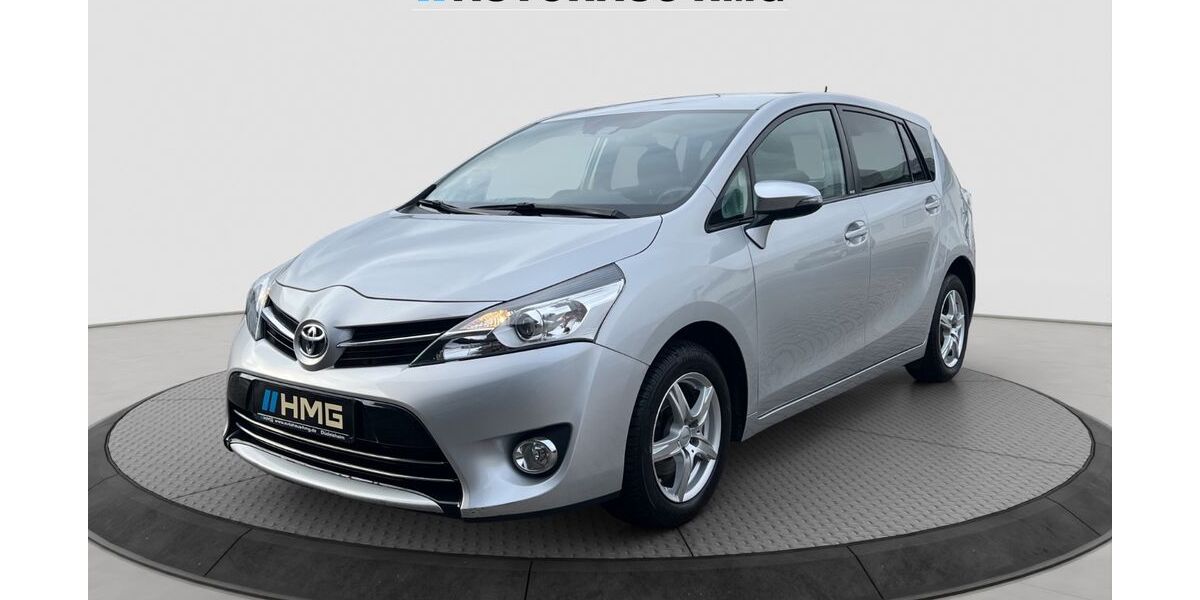 Toyota Verso 137.000 km 12.900 &euro; Büdingen-Düdelsheim 63654