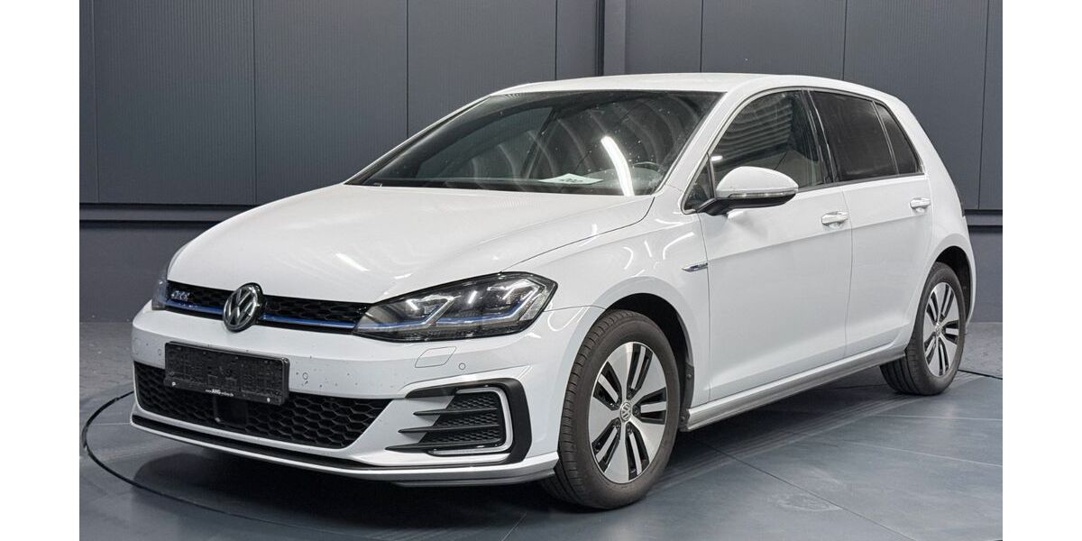 VW Golf 89.000 km 17.890 &euro; Helmstedt 38350
