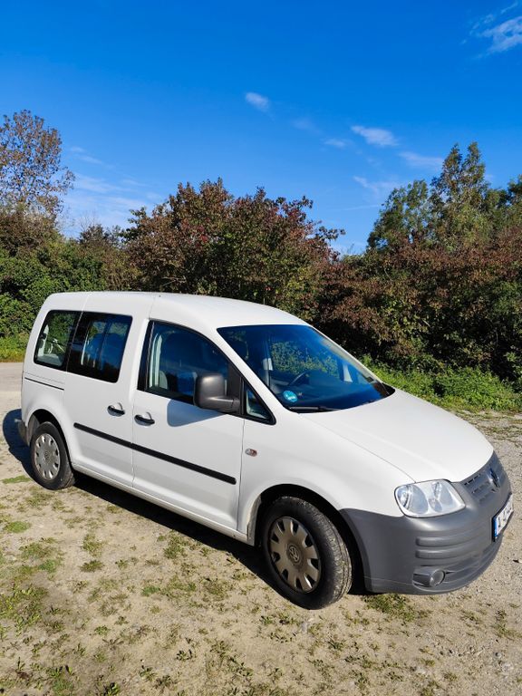 VW Caddy 227.000 km 3.990 € Augsburg 86163