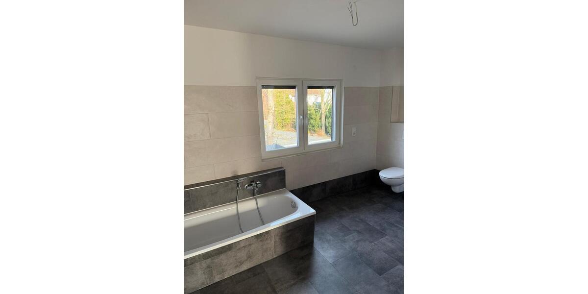 Einfamilienhaus Lilienthal - 4 Zimmer, 128 m&sup2;, 1.600&euro; | Angebot:26296442