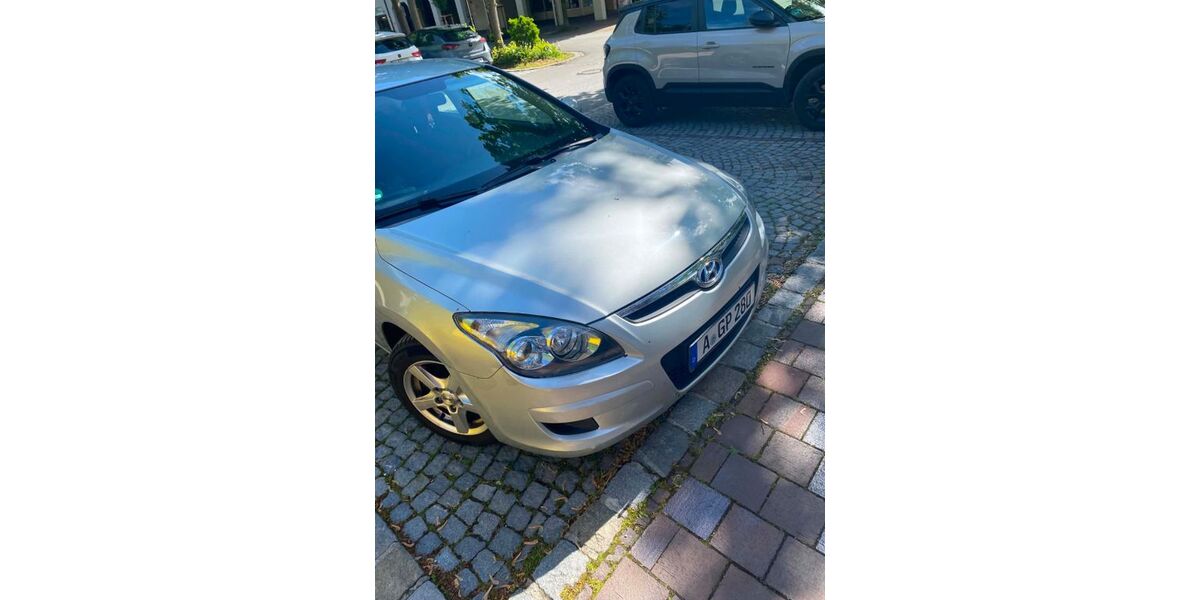 Hyundai i30 152.265 km 3.450 &euro; Königsbrunn 86343