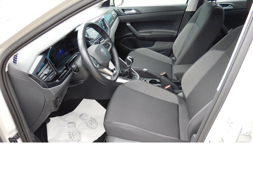 VW Polo 1.0 Life MPI BMT 4Trg Klima Navi LED 20.800 km 15.690 € Vordorf 38533