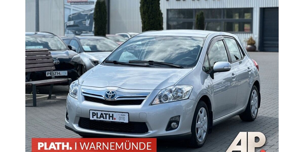 Toyota Auris 172.500 km 8.990 € Rostock-Warnemünde 18119