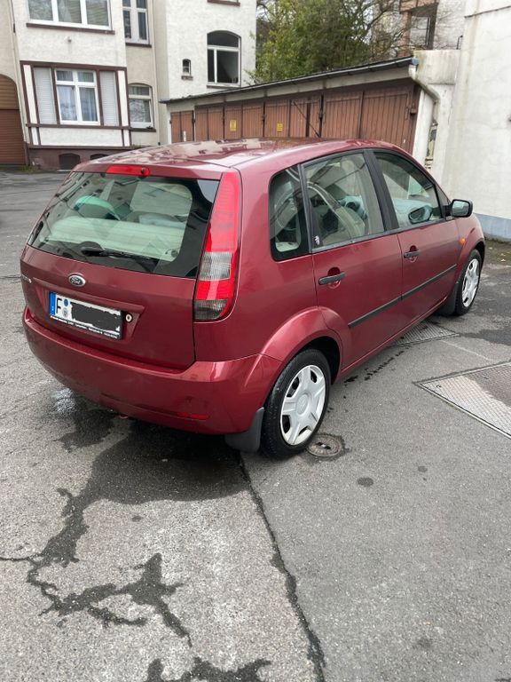 Ford Fiesta 162.000 km 1.549 € Frankfurt am Main 65934
