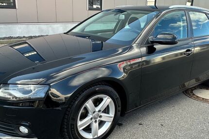 Audi A4 182.000 km 4.900 &euro; Tuttlingen 78532