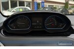 Peugeot 2008 Allure*Pano*Leder*R-Cam*Navi*SHZ*LED*USB* 81.293 km 10.890 &euro; Berlin 13187