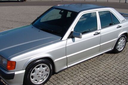 Mercedes-Benz 190 119.000 km 39.500 € Berlin 14052