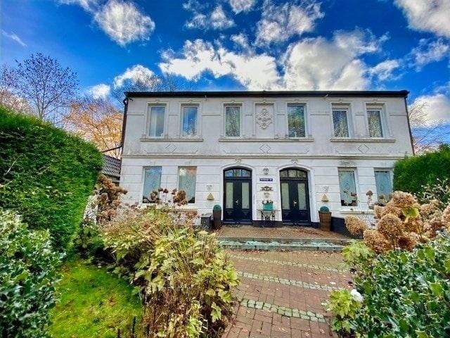 Mehrfamilienhaus, Wohnhaus Wilhelmshaven Siebethsburg - 7 Zimmer, 180 m&sup2;, 235.000&euro; | Angebot:25732028