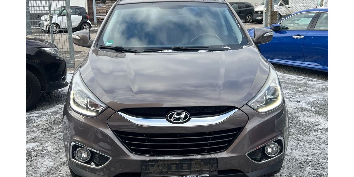 Hyundai ix35 150.000 km 9.790 &euro; Hamburg 20537