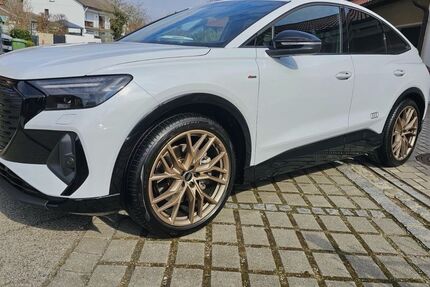 Audi Q4 e-tron 15.500 km 45.000 &euro; Pförring 85104