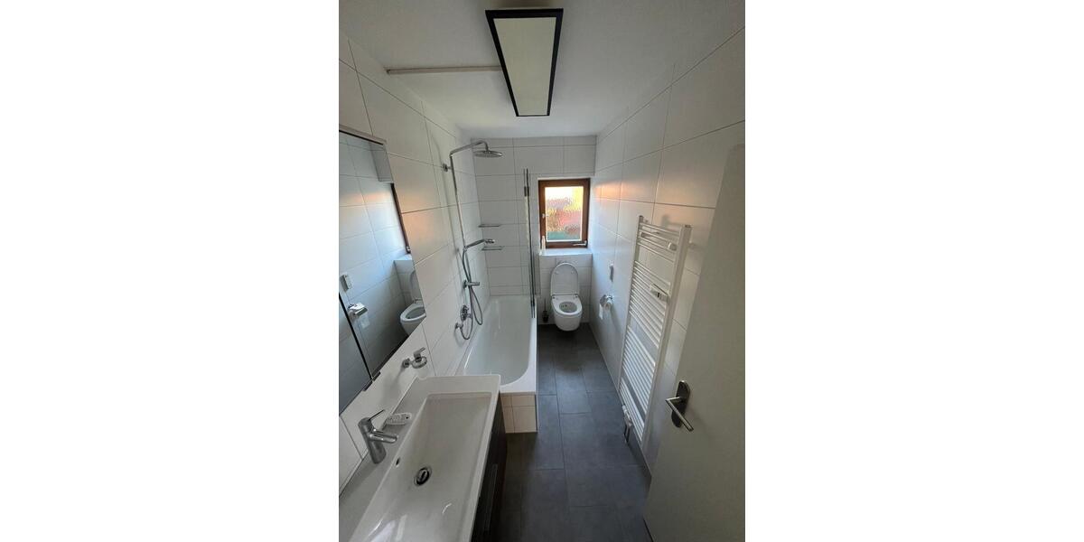 Etagenwohnung Seefeld - 3 Zimmer, 124 m&sup2;, 1.995&euro; | Angebot:25236836