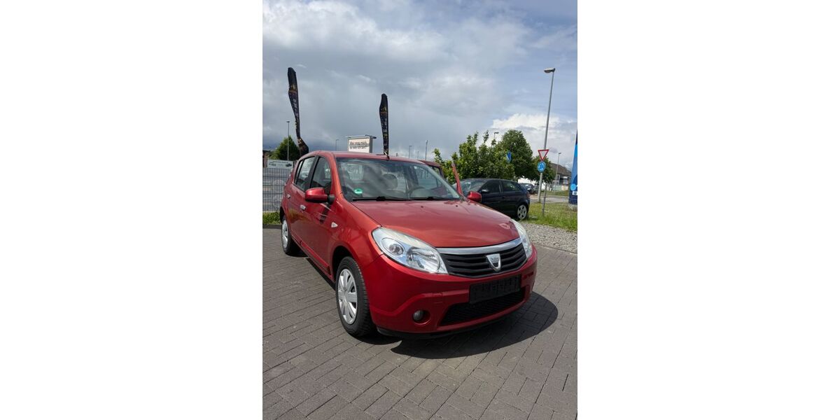 Dacia Sandero 180.000 km 1.350 &euro; Bedburg 50181