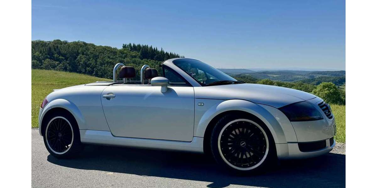 Audi TT 225.000 km 14.999 &euro; Angelburg 35719