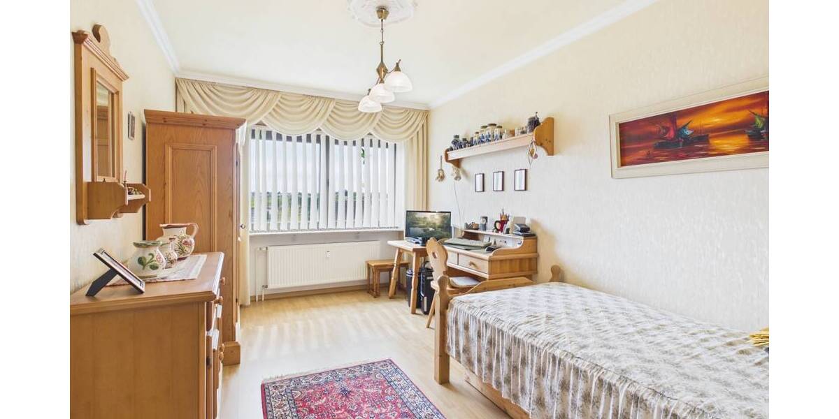Bungalow Heusweiler / Niedersalbach Niedersalbach - 9 Zimmer, 226 m&sup2;, 498.000&euro; | Angebot:26359248