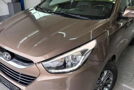 Hyundai ix35 111.873 km 9.690 &euro; Köln 50829