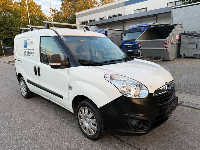 Opel Combo 147.000 km 4.400 € Rosenheim 83026