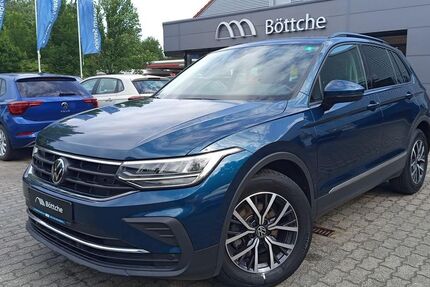 VW Tiguan 71.756 km 26.750 &euro; Bad Belzig 14806
