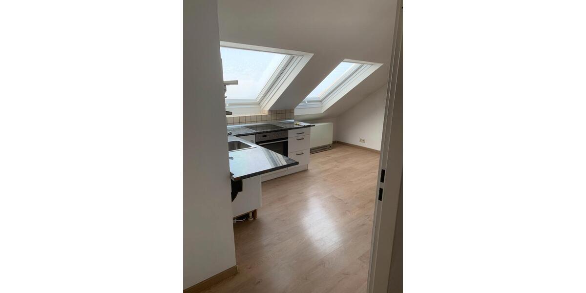 Dachgeschoßwohnung Karlsruhe Durlach - 1 Zimmer, 65 m&sup2;, 800&euro; | Angebot:26020881