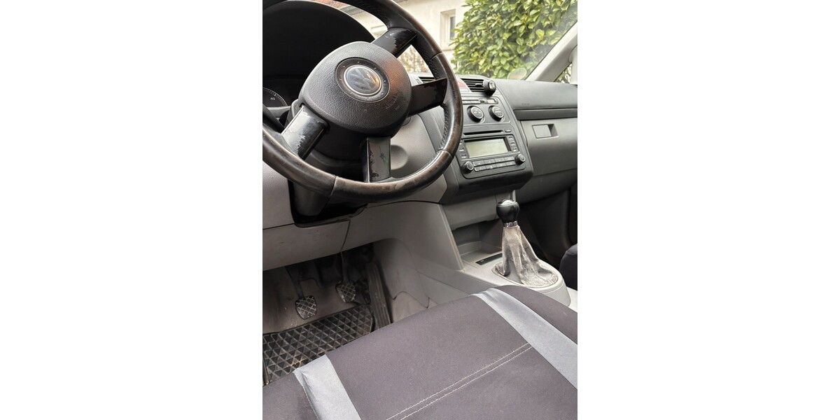 VW Touran 268.000 km 1.998 &euro; Altbach 73776