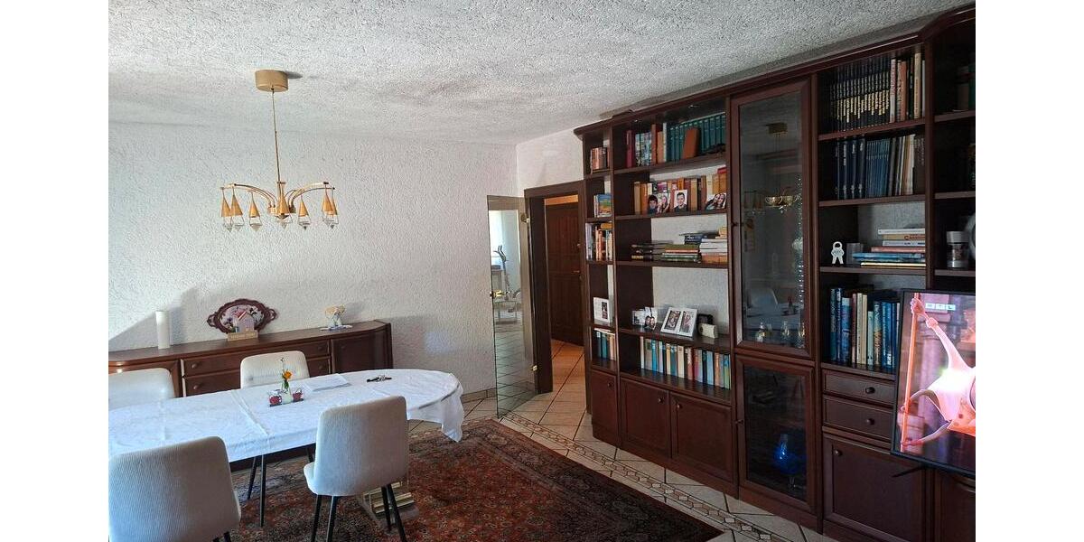 Etagenwohnung Quierschied - 3 Zimmer, 95 m&sup2;, 149.000&euro; | Angebot:27116698