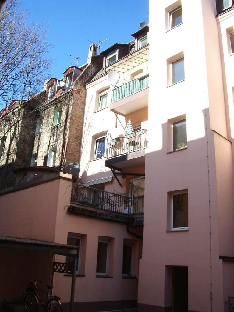 *Leicht zu händelndes 13-Parteienhaus (MIETERHÖHUNGSPOTENTIAL) in super vermietbarer Lage*l zimmer