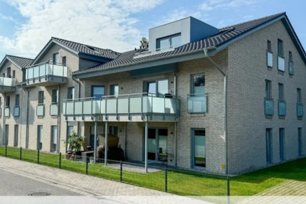 Exklusive KfW-55 Dachgeschoss-ETW mit 2 Balkonen und Stellplatz 3 zimmer