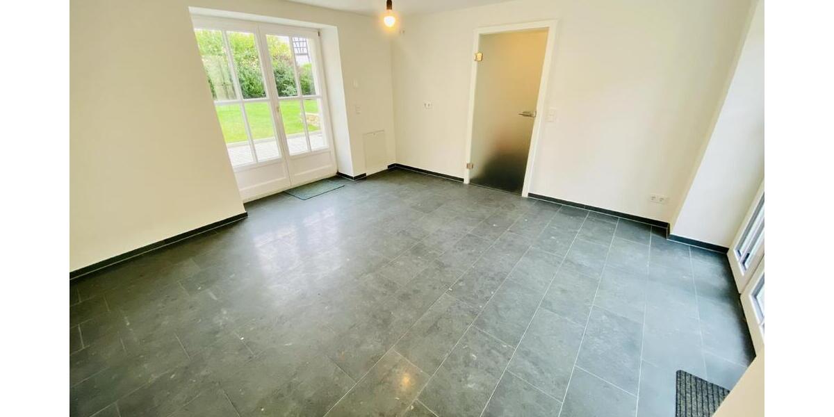 Tolle Terrassenwohnung über 3 Etagen im modernisierten, historischen 3 Seiten Bauernhof! - Bauernhaus, Landhaus Gera Cretzschwitz | Angebot:27008384