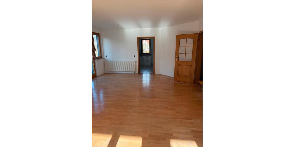 Erdgeschoßwohnung Lauterbach (Hessen) - 2 Zimmer, 79 m&sup2;, 720&euro; | Angebot:26142930