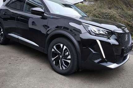 Peugeot 2008 37.000 km 18.450 &euro; Heimbach 55779