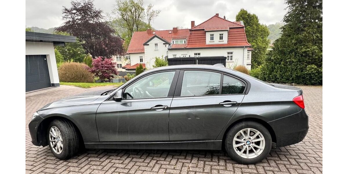 BMW 320 89.500 km 13.500 &euro; Bad Liebenstein 36448