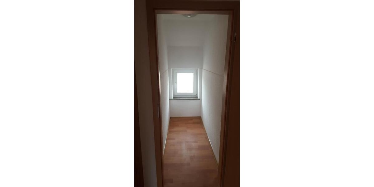 Dachgeschoßwohnung Westerholt - 2 Zimmer, 55 m&sup2;, 490&euro; | Angebot:26409053