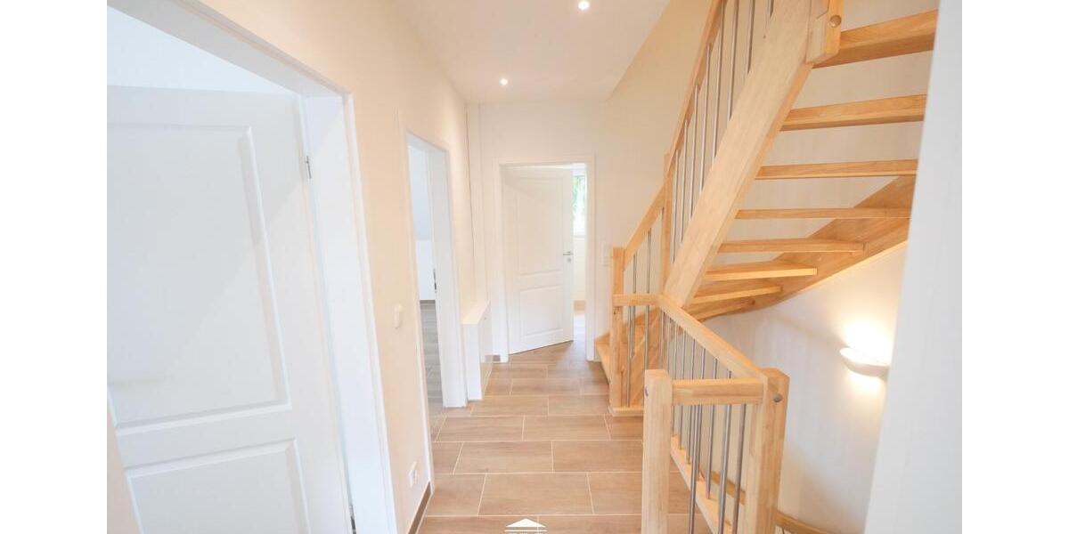 Doppelhaushälfte Cuxhaven Groden - 5 Zimmer, 96 m&sup2;, 1.400&euro; | Angebot:26057332